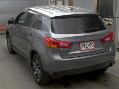 Mitsubishi RVR