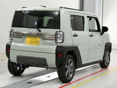 Daihatsu TAFT