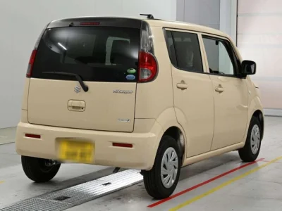 Suzuki MRWAGON