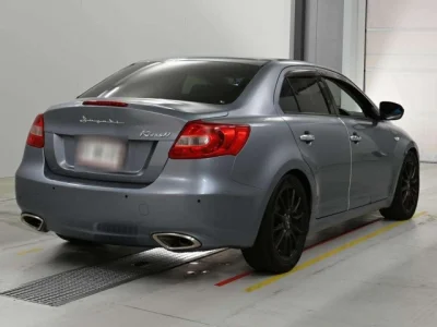 Suzuki KIZASHI