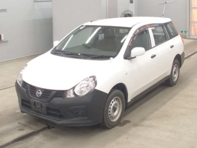 Nissan AD