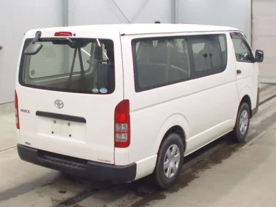 Toyota HiAce Van