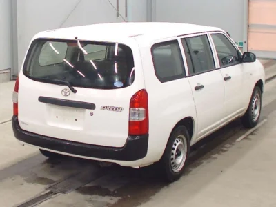 Toyota Succeed
