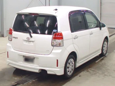 Toyota Spade