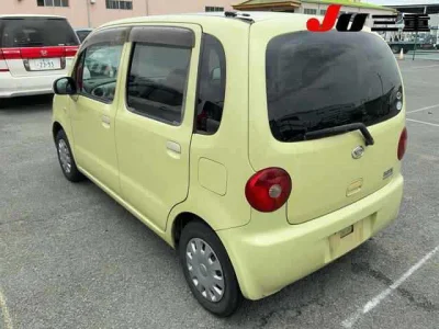 Daihatsu MOVE LATTE