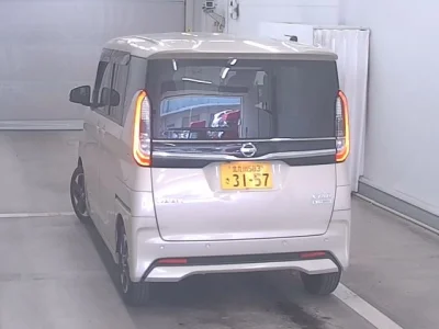Nissan ROOX