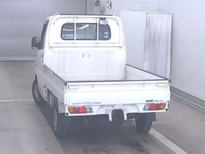 Nissan CLIPPER TRUCK