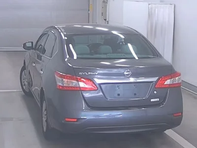 Nissan SYLPHY