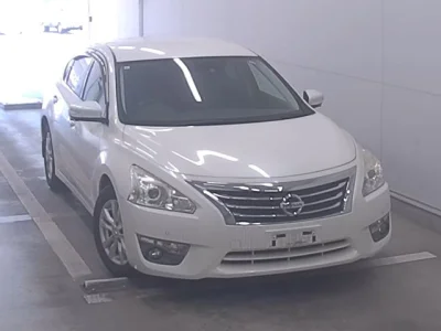 Nissan TEANA