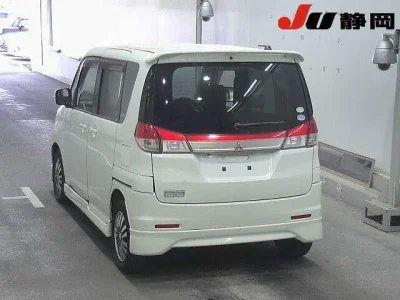Mitsubishi Delica D:2