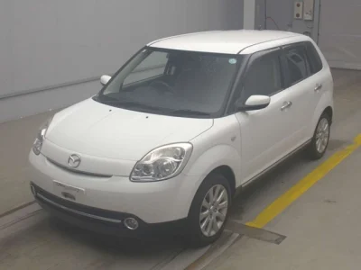 Mazda VERISA
