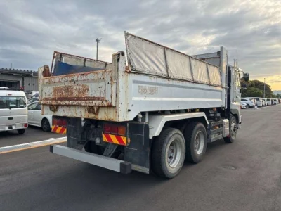 Hino PROFIA