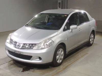 Nissan Tiida Latio