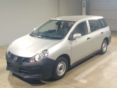 Nissan AD