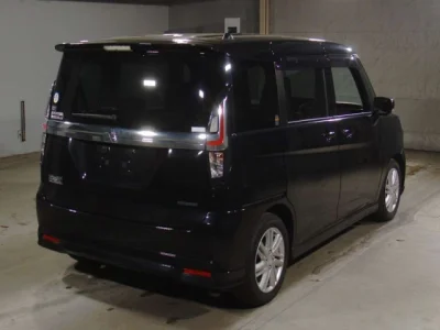 Mitsubishi Delica D:2