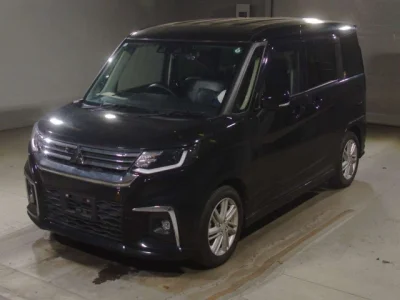 Mitsubishi Delica D:2