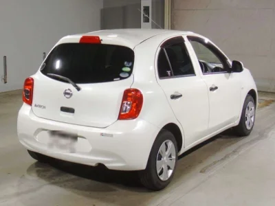 Nissan March