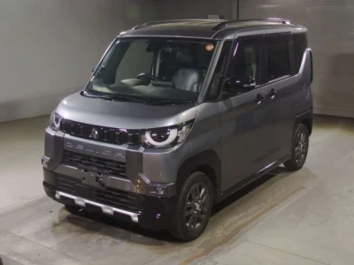 Mitsubishi Delica Mini