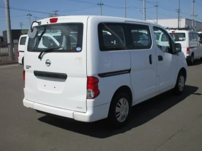 Nissan NV200