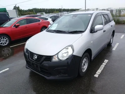 Nissan AD