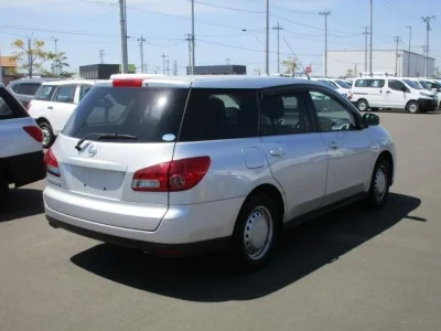 Nissan WINGROAD