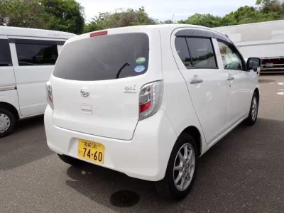 Daihatsu MIRA E S