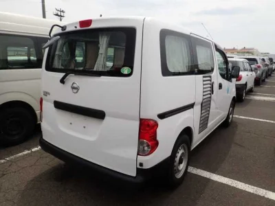 Nissan NV200