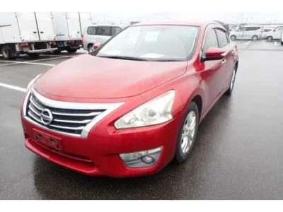 Nissan TEANA