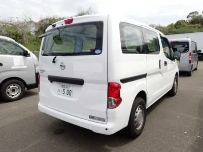 Nissan NV200