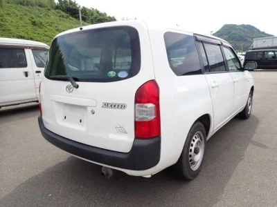 Toyota Succeed