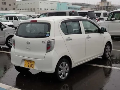 Daihatsu MIRA E S