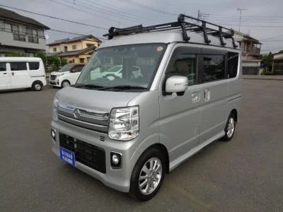 Nissan NV100 Clipper Rio