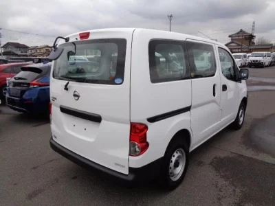 Nissan NV200
