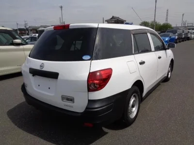 Nissan AD