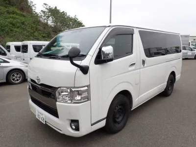 Toyota HiAce Van