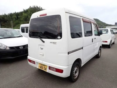 Daihatsu Hijet Cargo