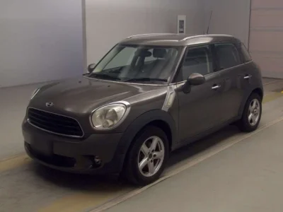 MINI Crossover