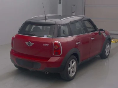 MINI Crossover