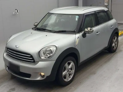 MINI Crossover