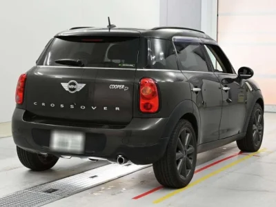 MINI Crossover