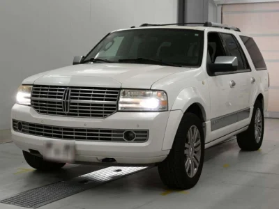 Lincoln Navigator