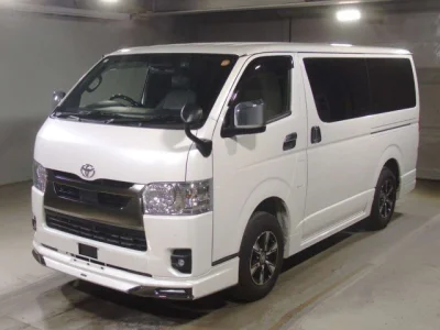 Toyota HiAce Van
