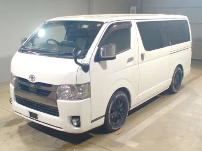 Toyota HiAce Van