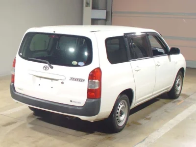 Toyota Succeed