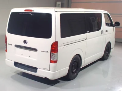 Toyota HiAce Van
