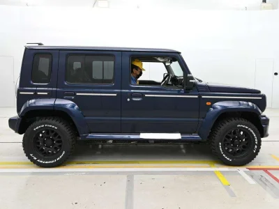 Suzuki JIMNY NOMADE