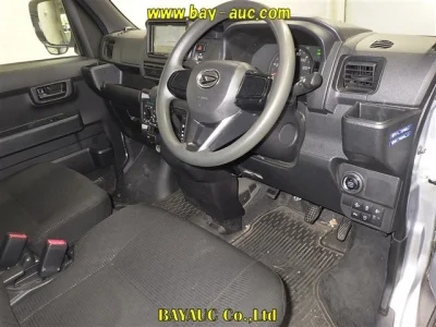 Daihatsu Hijet Deck Van