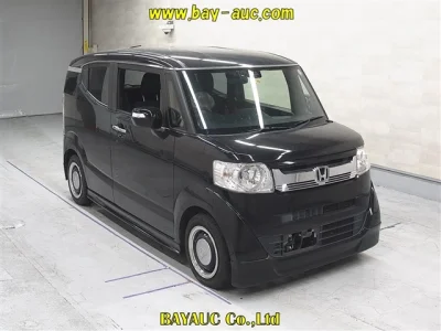 Honda N BOX SLASH
