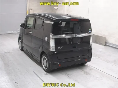 Honda N BOX SLASH