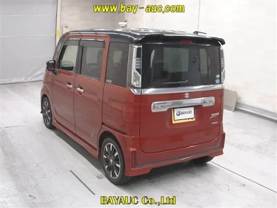 Suzuki Spacia